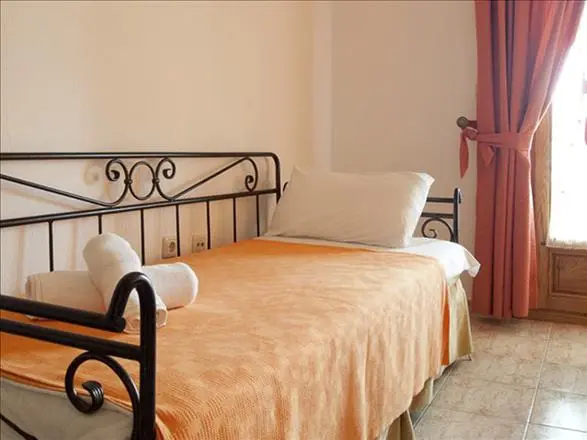 Hotel Ismini