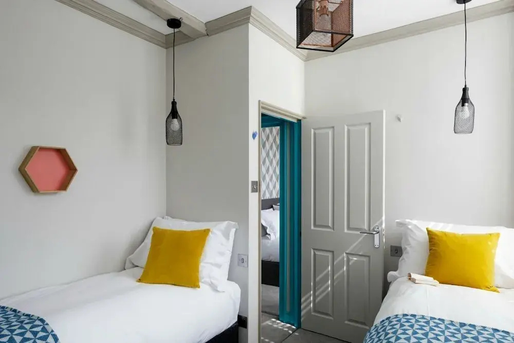 Dream Stays Bath - Beau Street Apartments