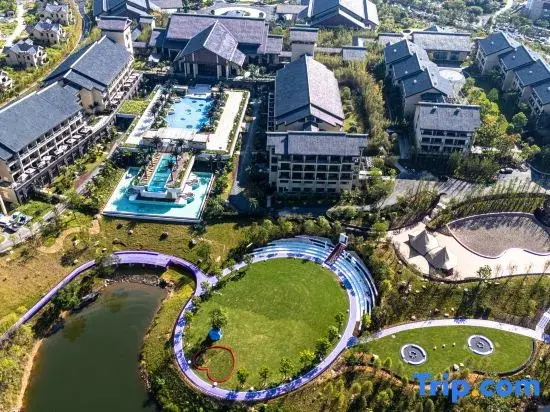 XinYu  Fairy Lake Tianmu Hot Spring Resort Hotel