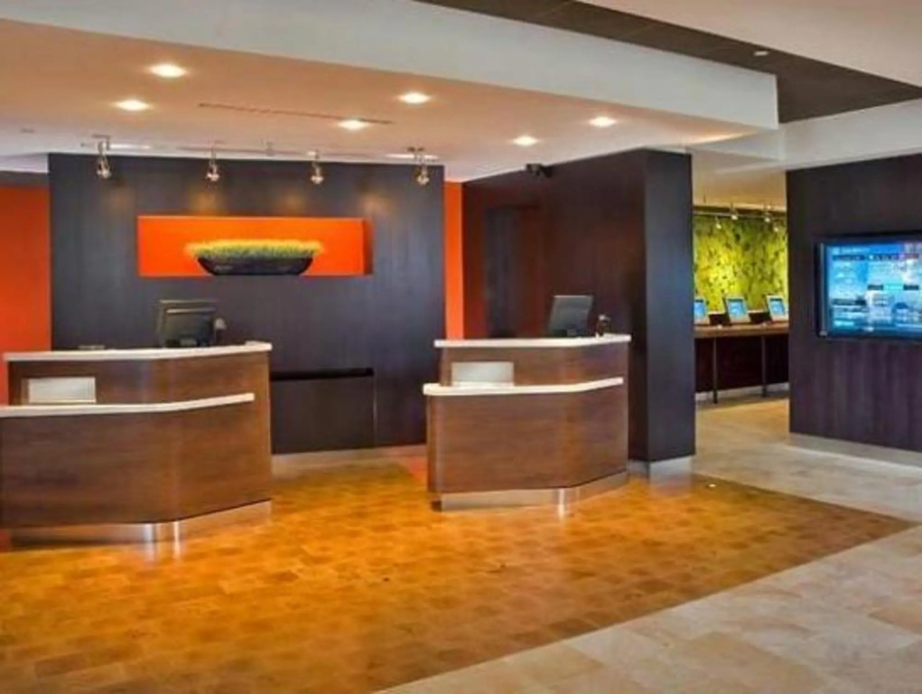 Courtyard by Marriott Washington, D.C./Foggy Bottom