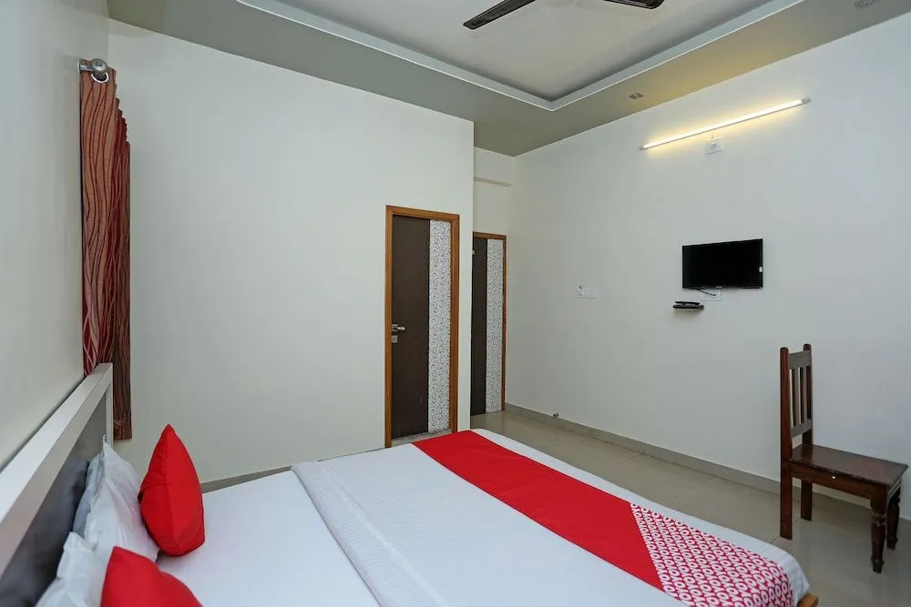 OYO 16646 Hotel Jyoti