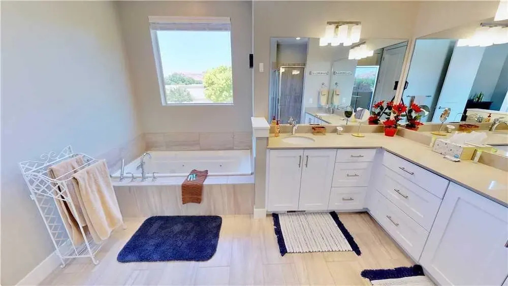 Entrada at Moab #598 4 Bedrooms 3 Bathrooms Home