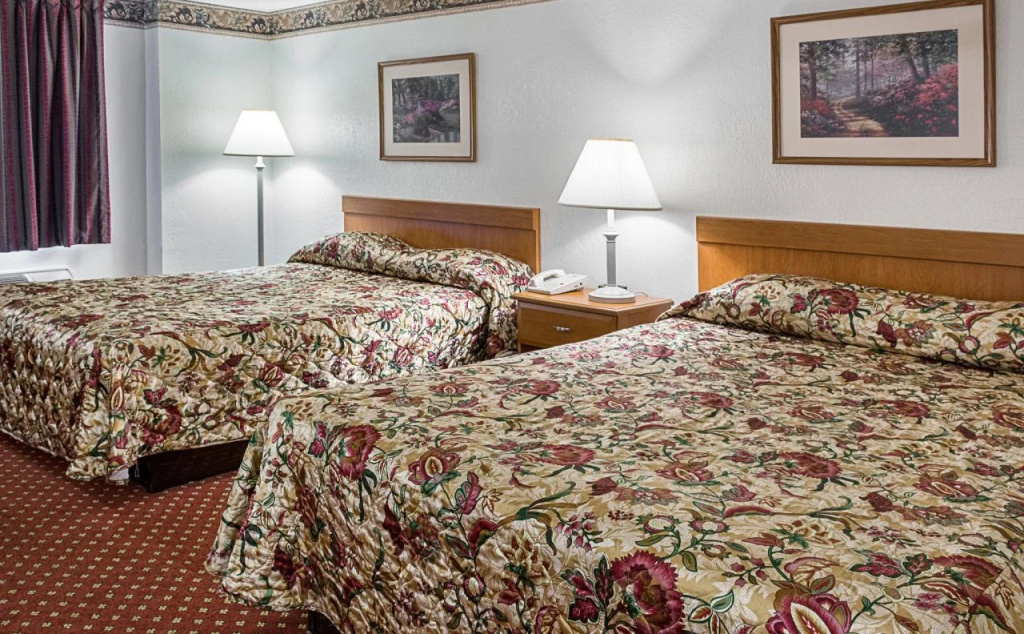 Gateway Inn