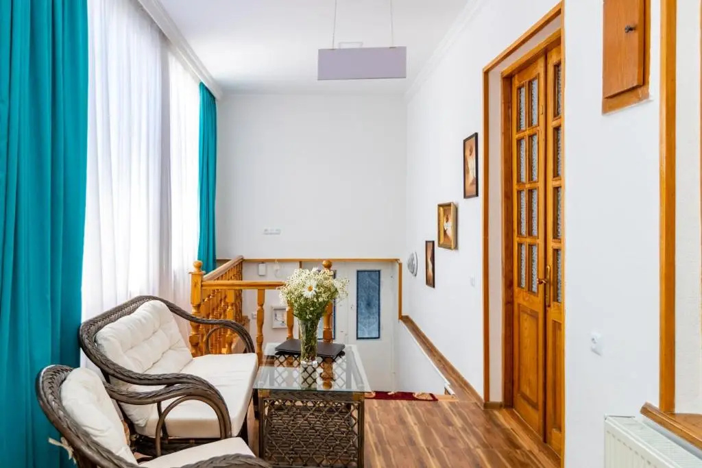 Guest House Nana