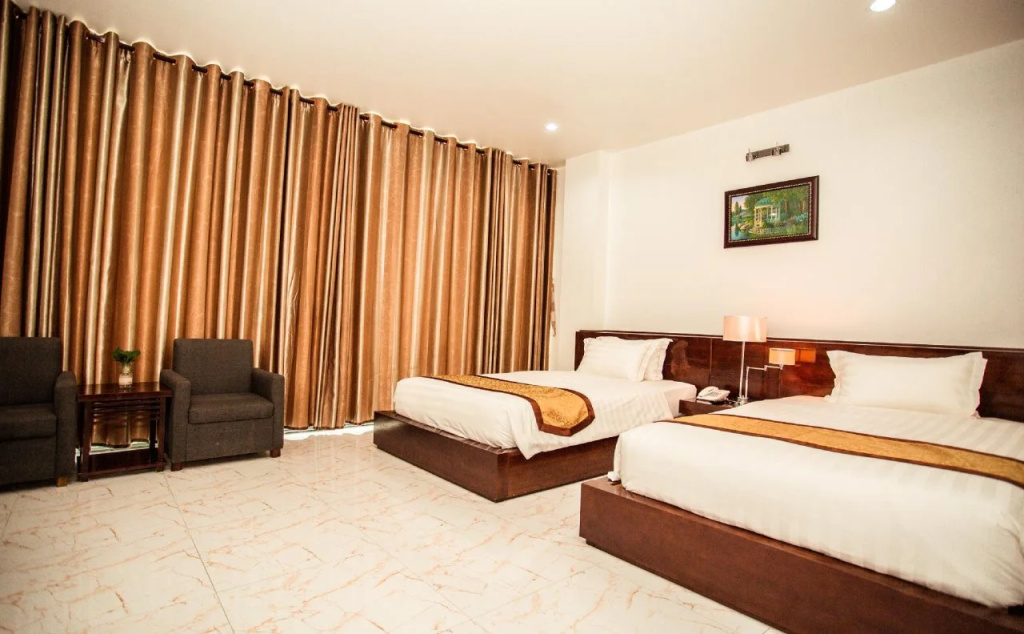 Royal ANAN Hotel