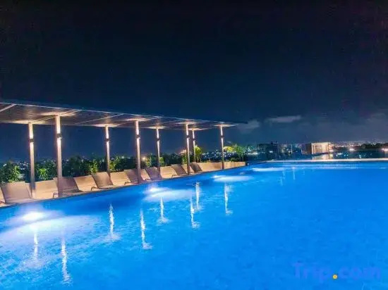 The Lennox D-Plus Apartments