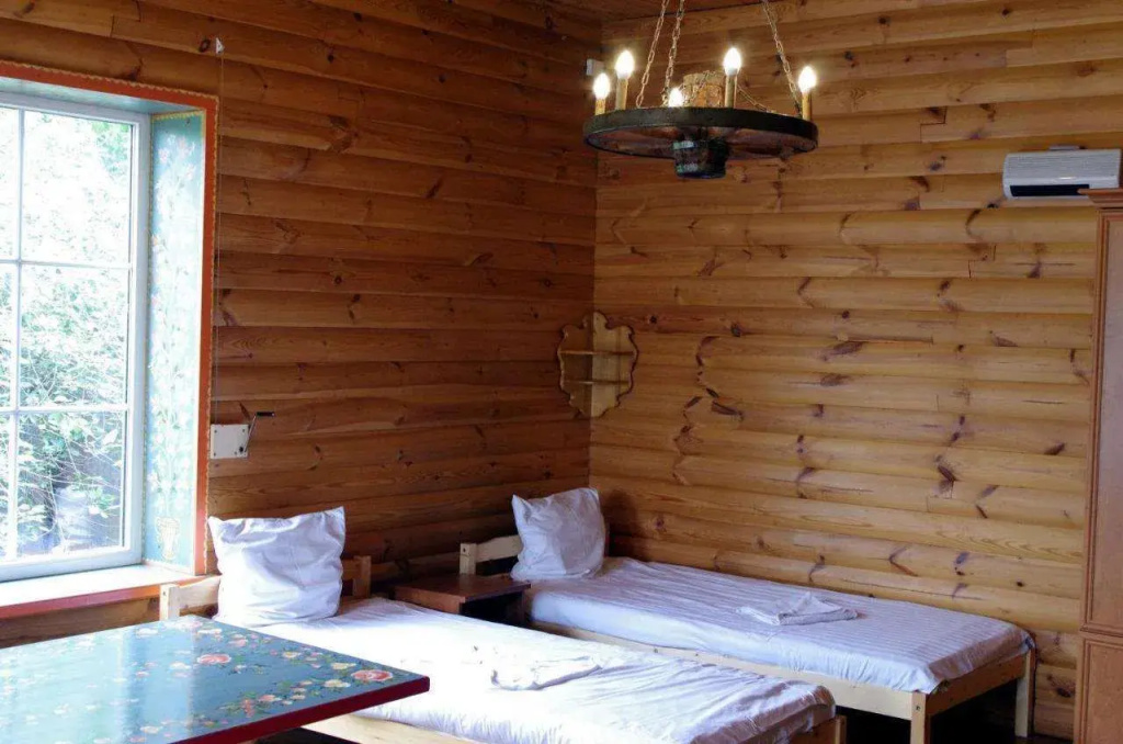 Villand Hotel with Free Private Parking and Self Check In