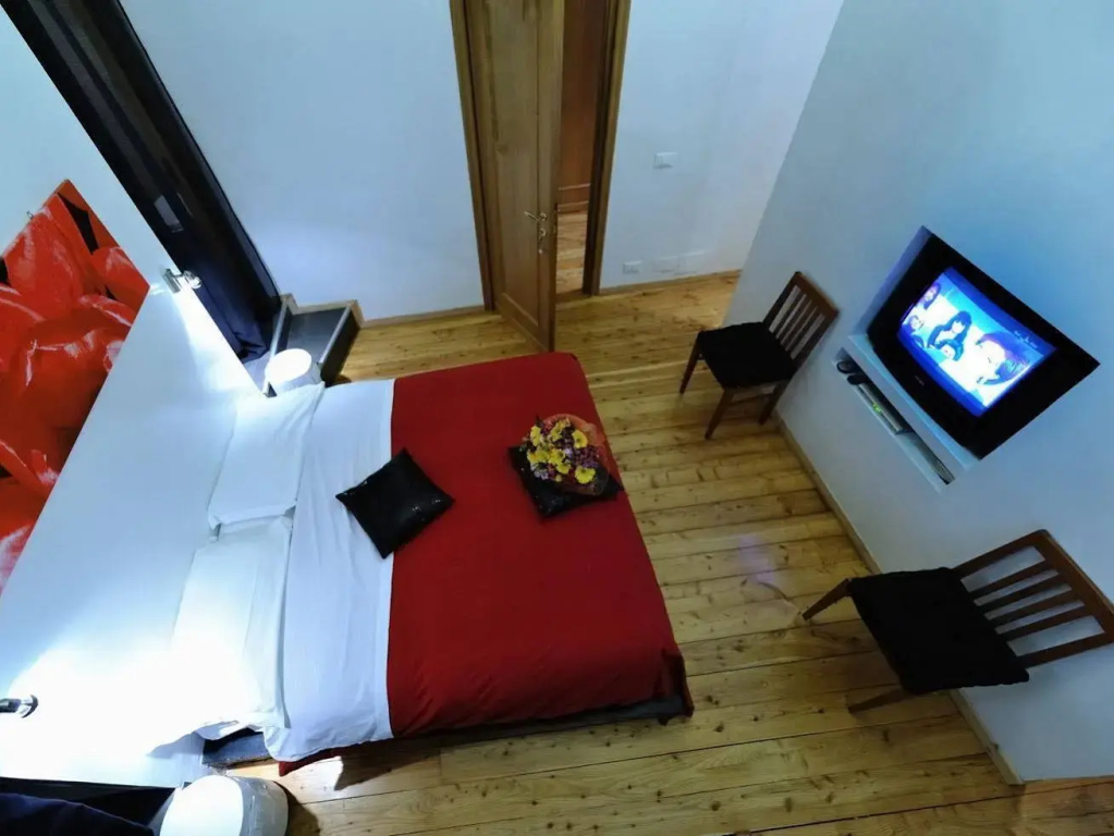 Caesar's Rooms