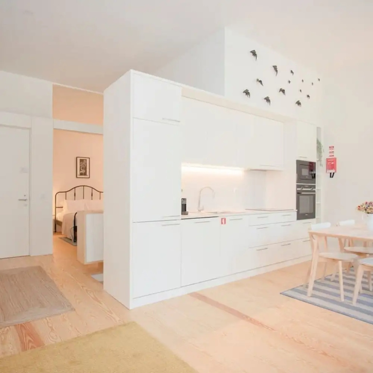 Liiiving in Porto - Haven Pool Apartment
