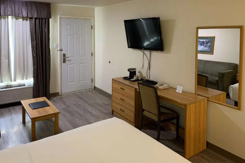 Rodeway Inn