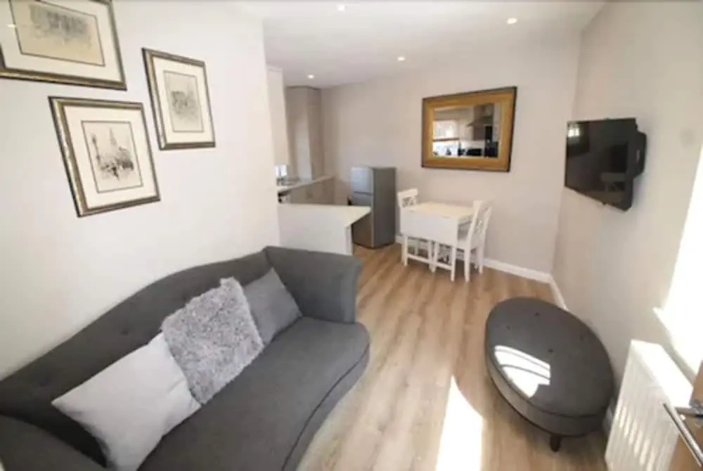 Number 18 Apartments