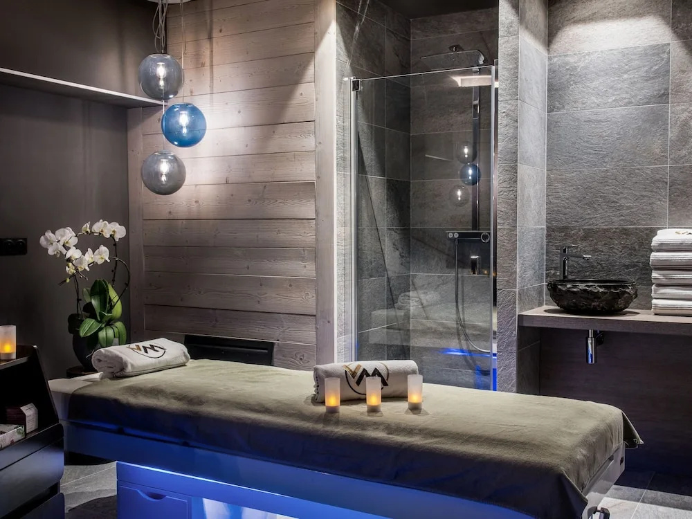 Luxury Apartment, Every bed Room has a Bath Room-ensuite