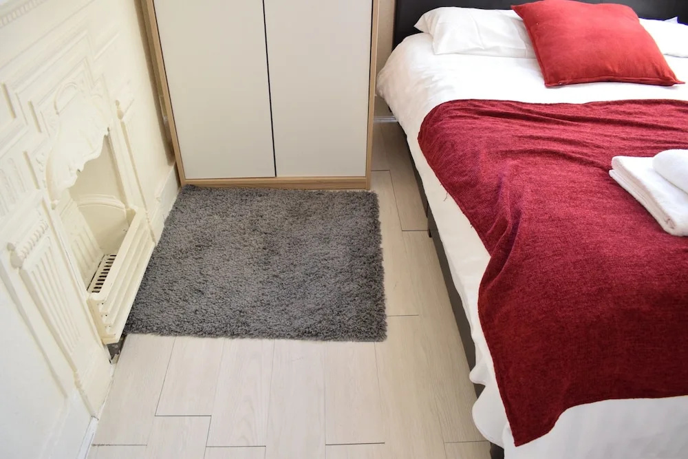 2 Bedroom Flat In Central London