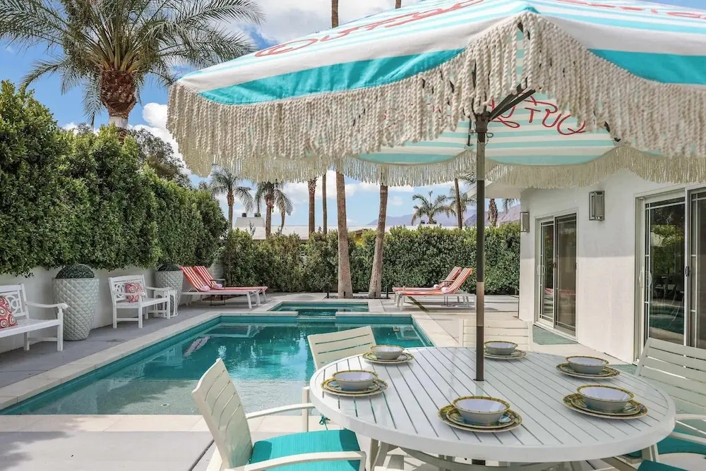 Villa LOrange Pool and Hot Tubs