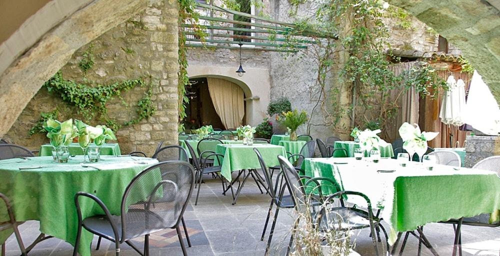 Hôtel la Fête en Provence