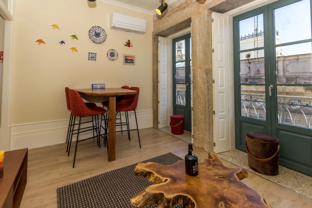 GUEST H4U – Flores Lello City center