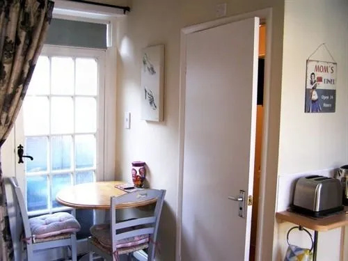 The Olde Sweet Shoppe Guesthouse