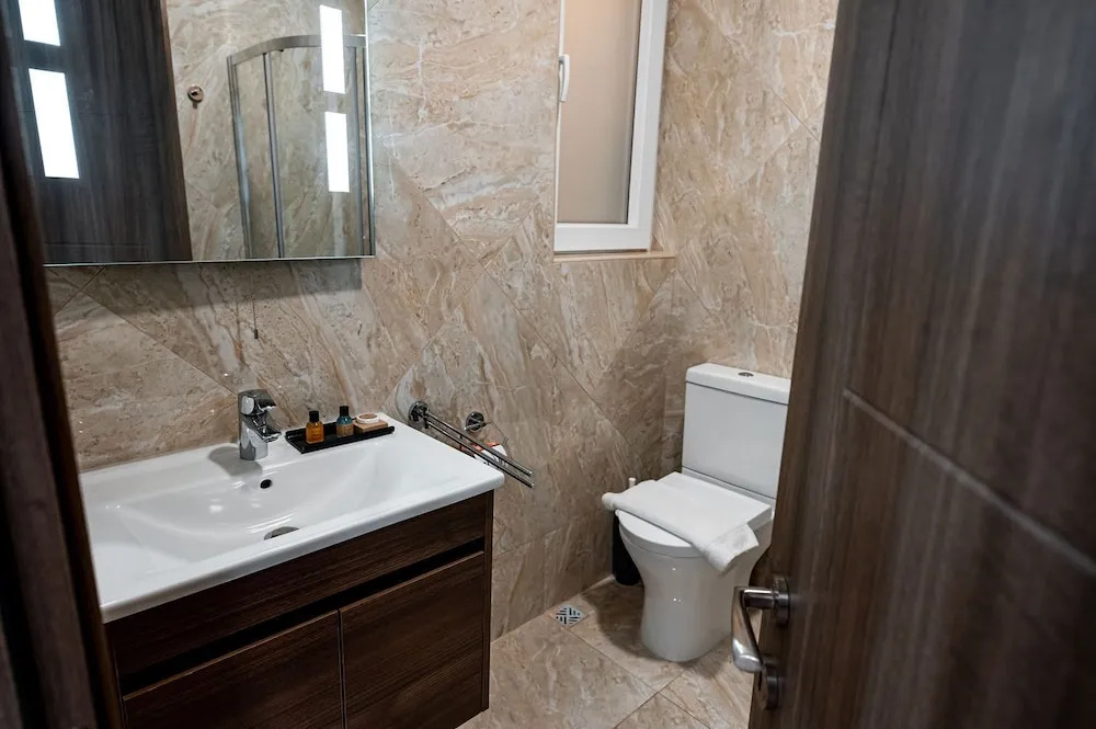 The Willows Penthouses with Jacuzzi