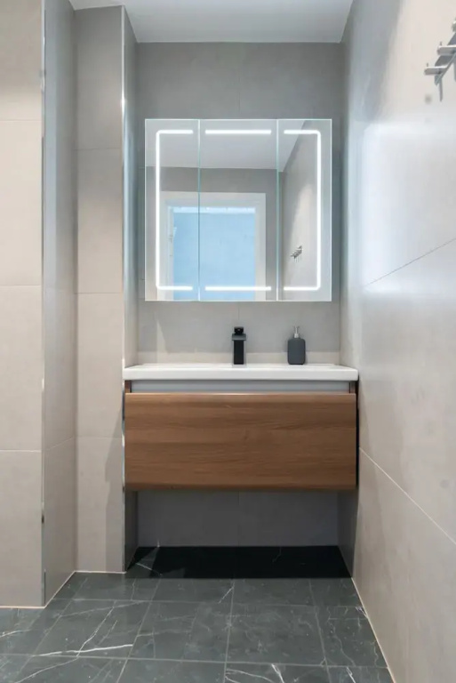 3 bedroom apartment