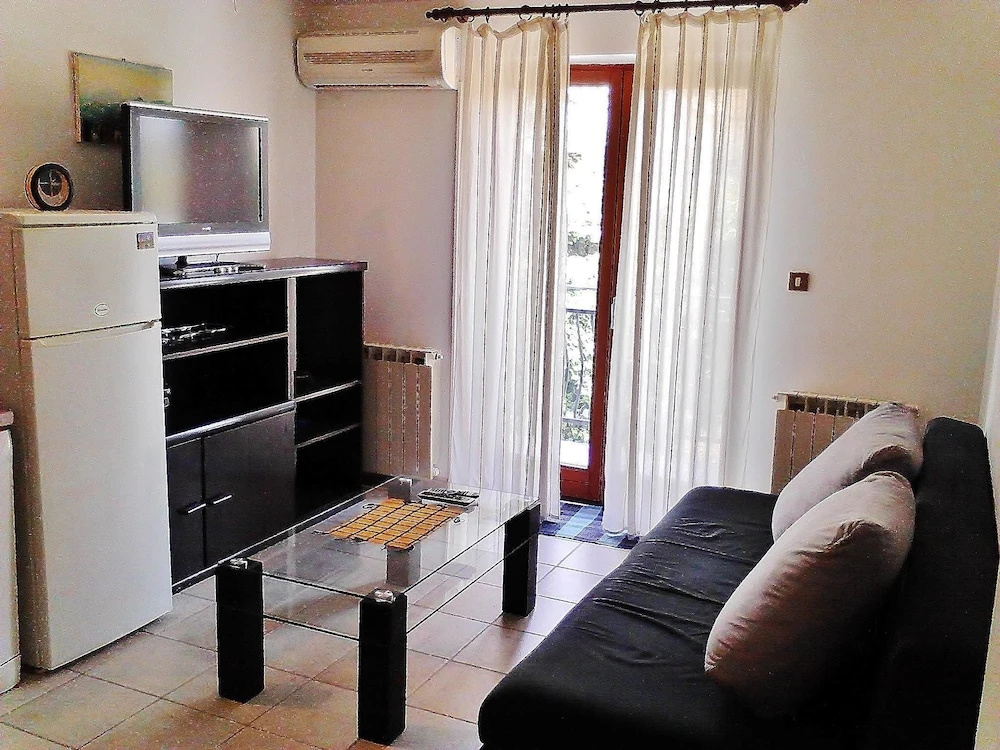 Apartments Rudan 253