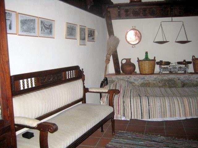 Antigones House