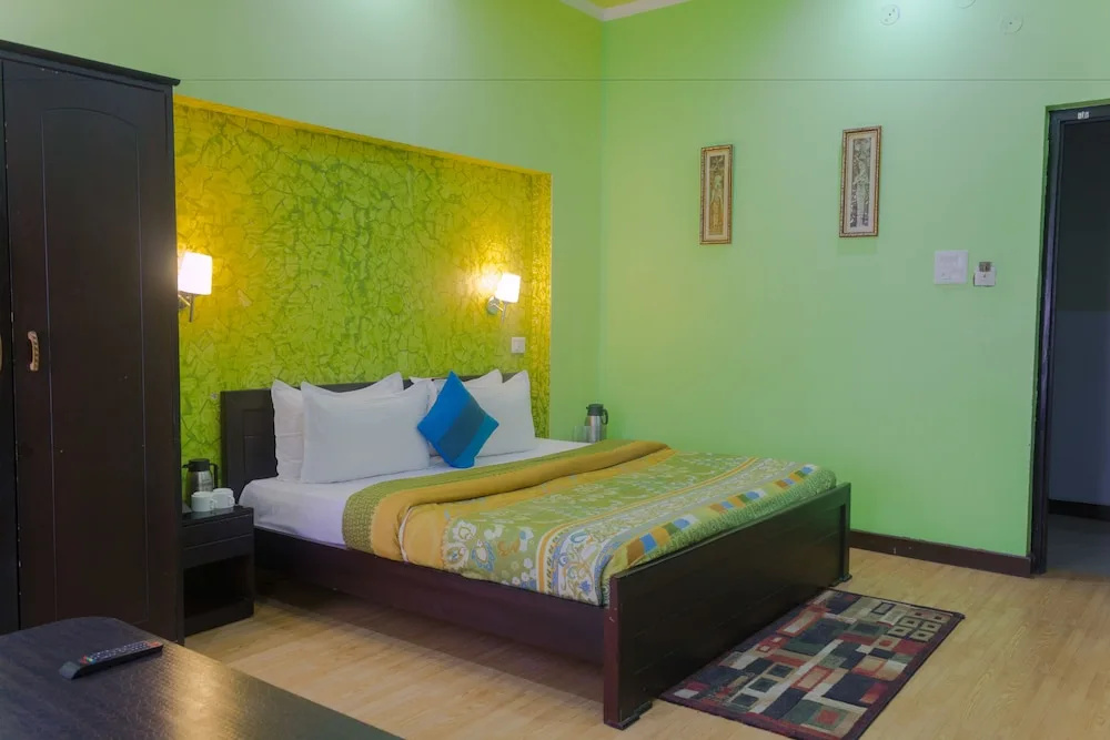 V Resorts Hotel Sunita Almora