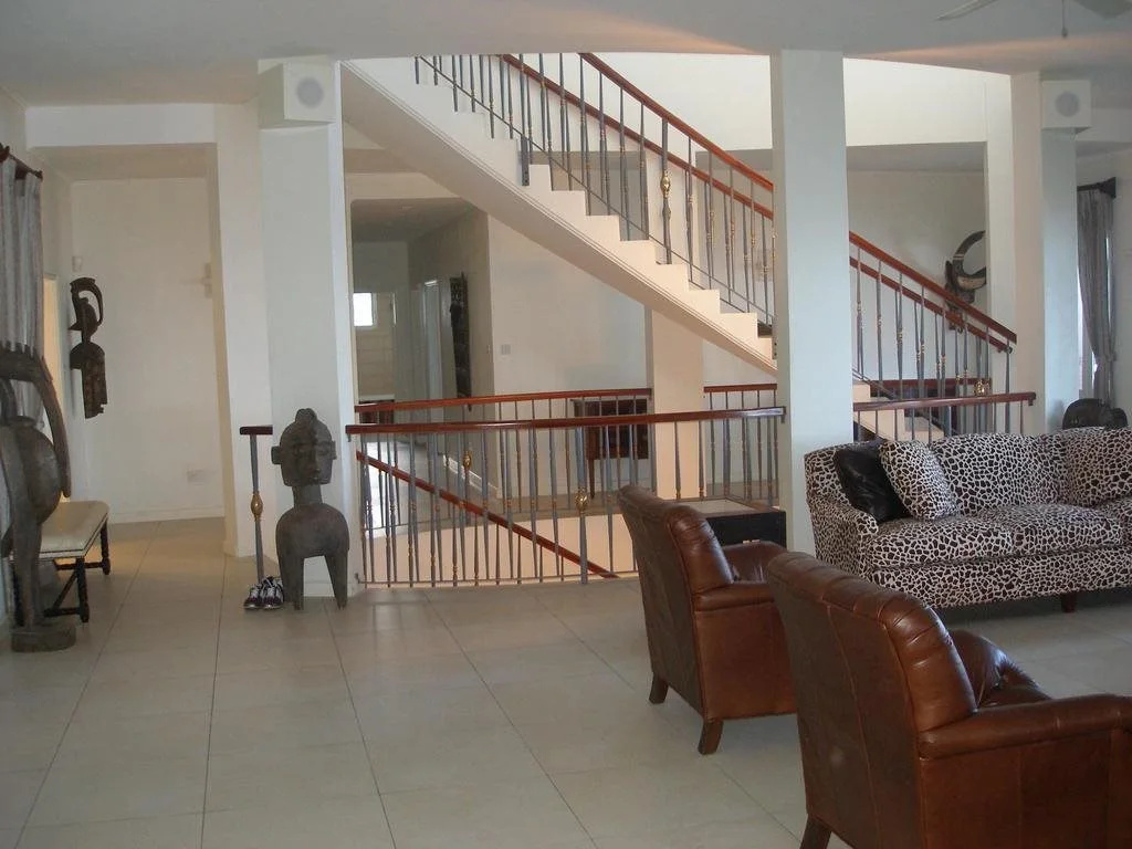 ElDorado Guesthouse & Car Rental