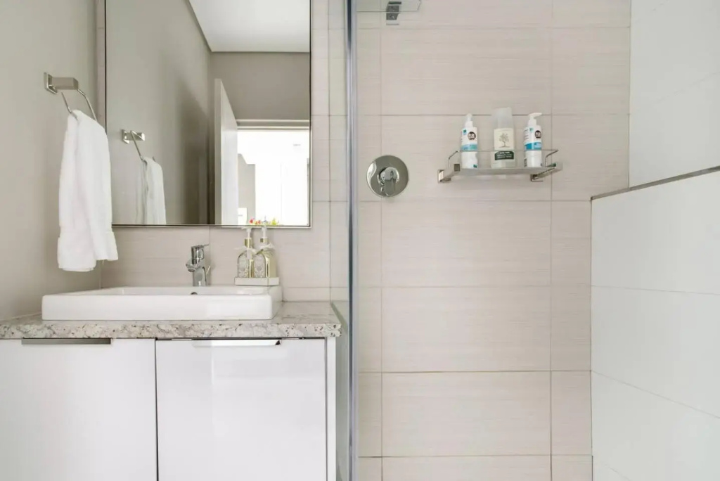Lux Andringa Walk Apartments
