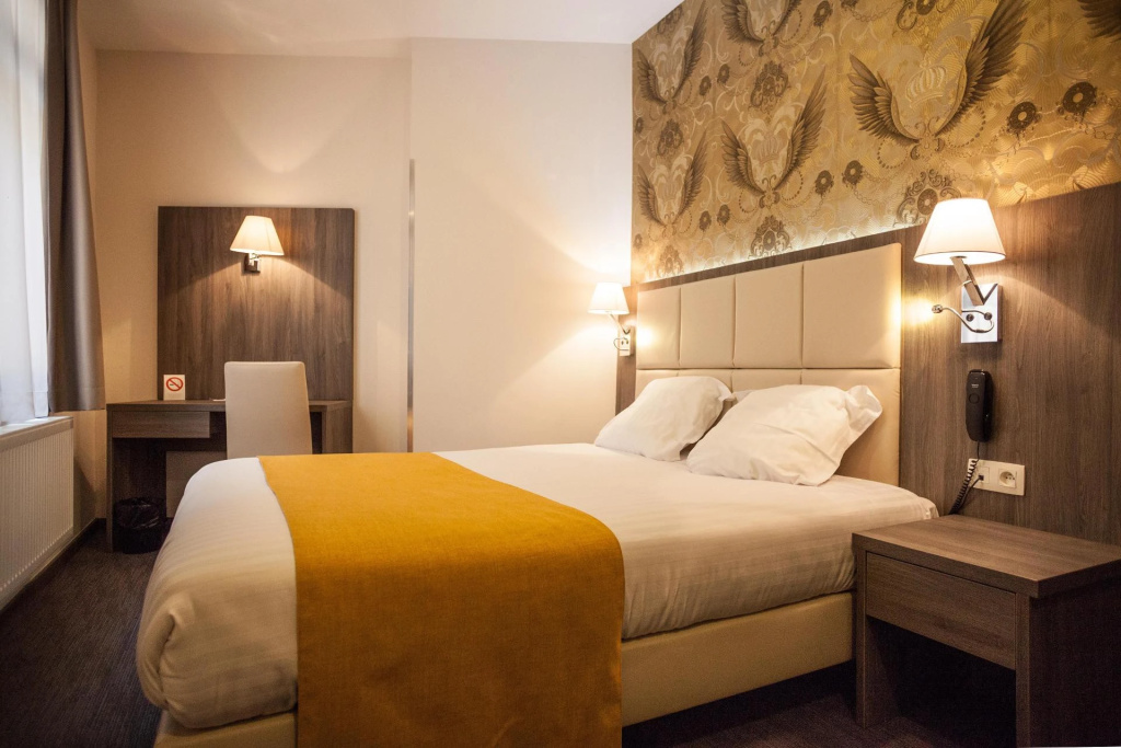 Dansaert Hotel