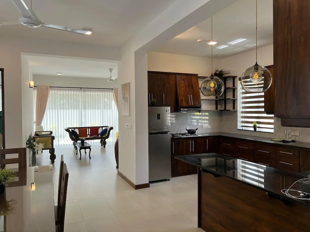 Silina Airport Residence in Katunayake