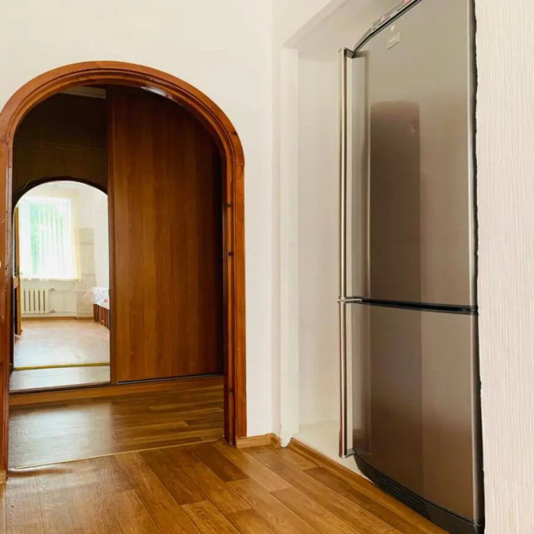 Sovetskij 59 Trehkomnatnye apartamenty rjadom s Administratsiej