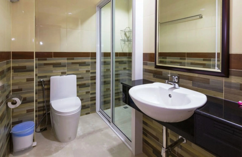 REGENTA CENTRAL RESIDENCY