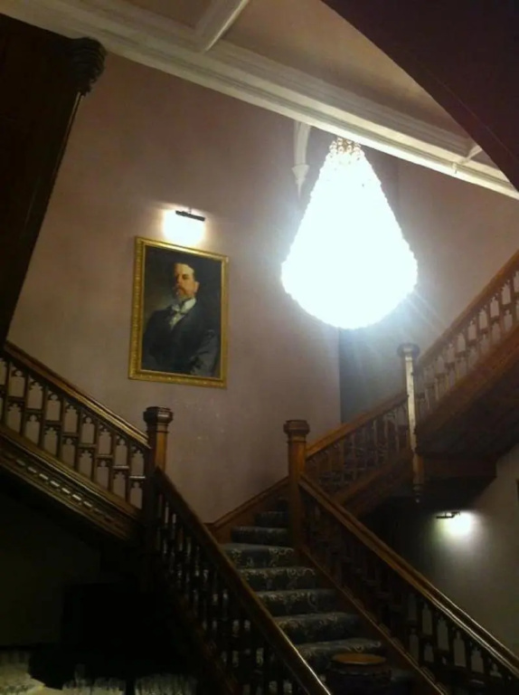 The Villa Levens