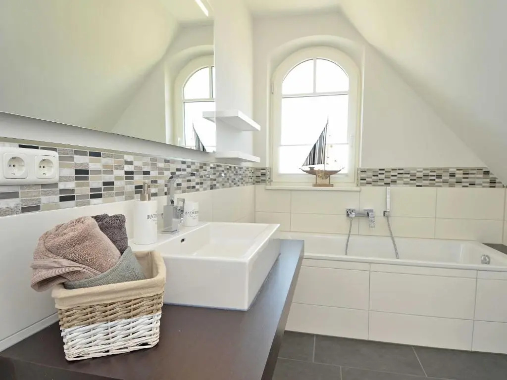 Reethus am Strand - Haushälfte 2 mit Kamin, Sauna