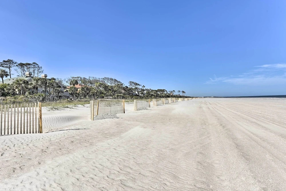 Hilton Head Resort Villa - 200 Yards From Beach!