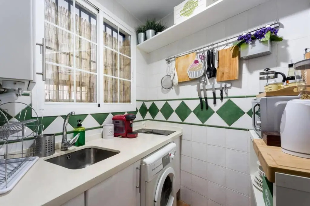 Pretty Duplex In Bohemian District-City Center