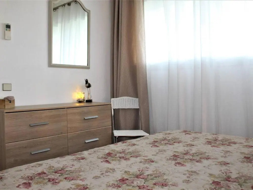 Appartement Villeneuve-Loubet, 2 pièces, 4 personnes - FR-1-252A-82