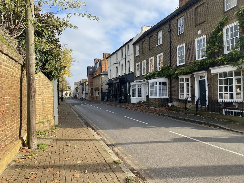 Immaculate 1-bed Apartment Near the River Thames