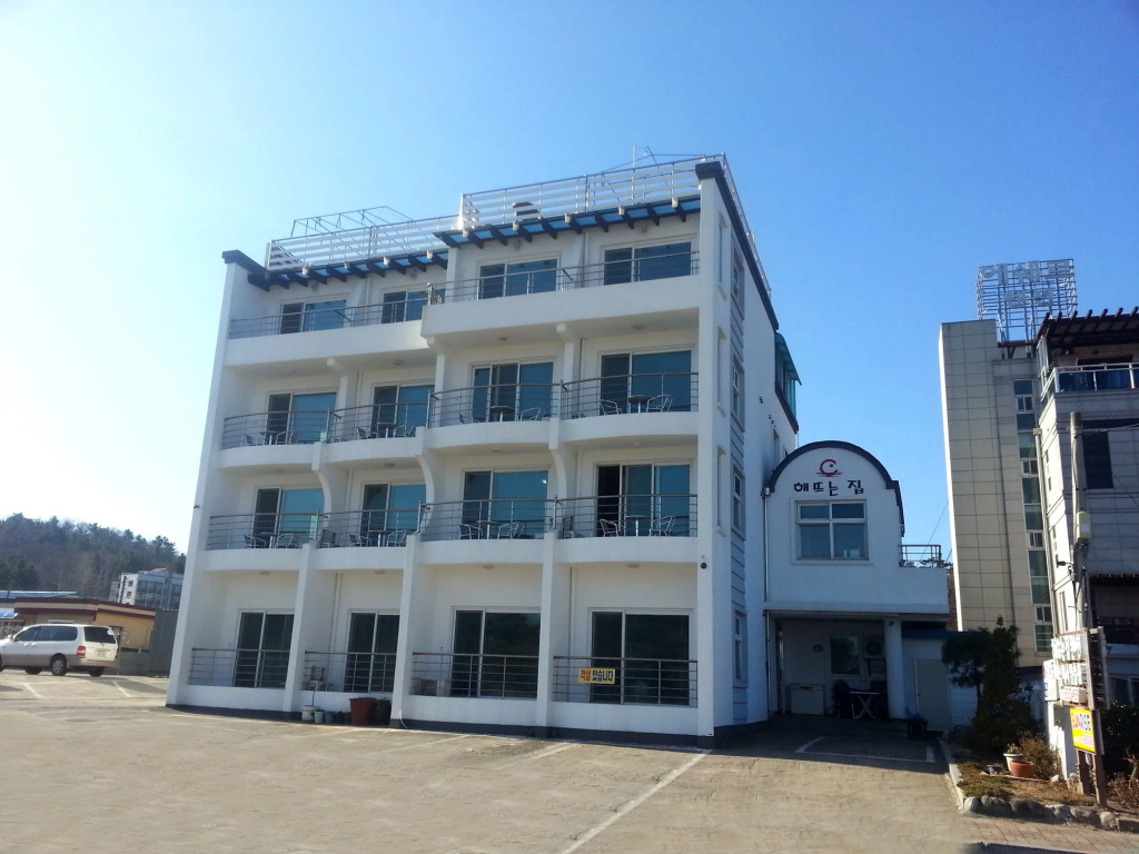 Sunrise Pension