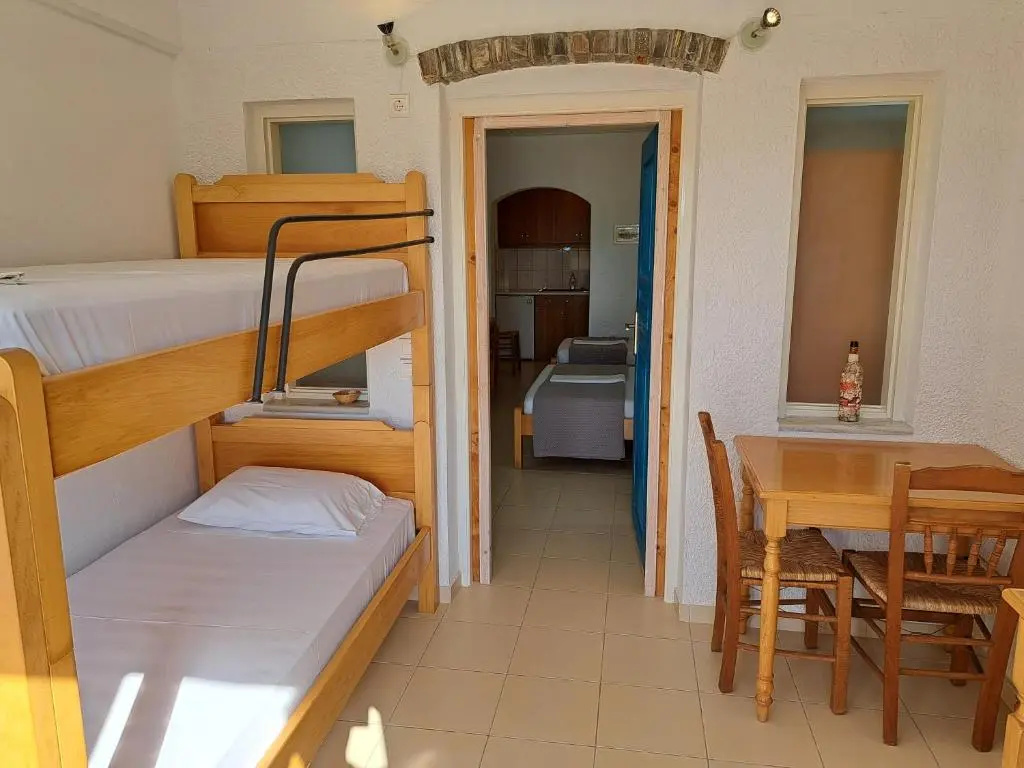 ART STUDIO APARTMENTS