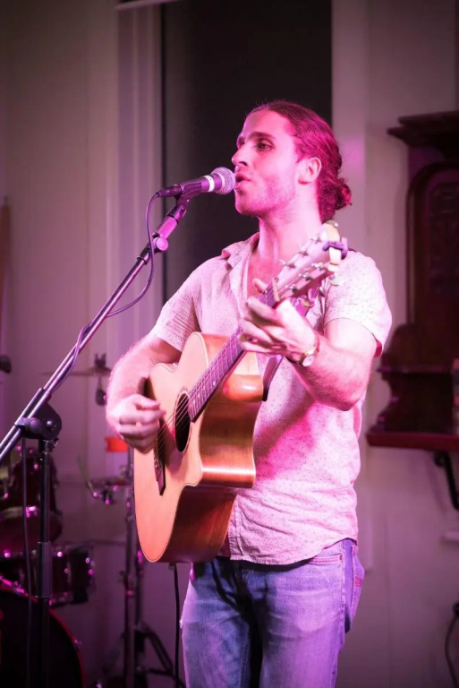 Queens Arms Hotel
