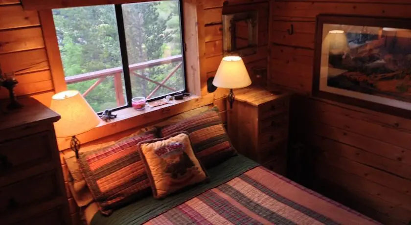 Deer Creek Log Cabin in Colorado