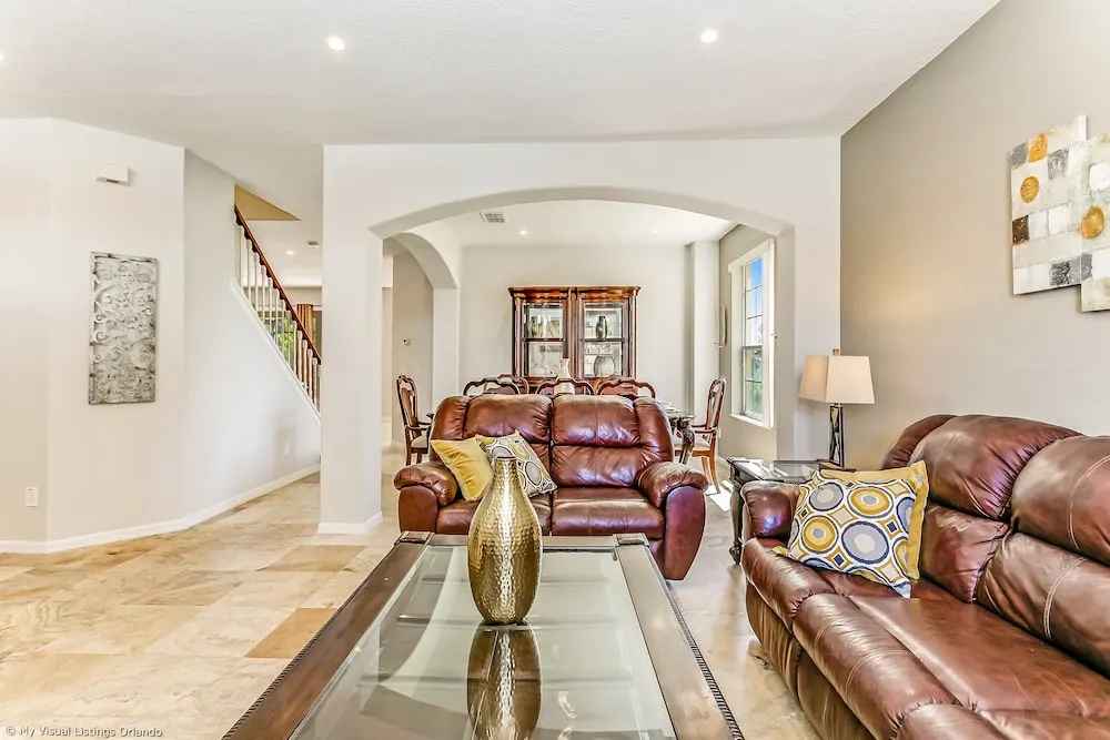 Luxurious Retreat With Marble Floors and Great Views. Near Disney! #4av563