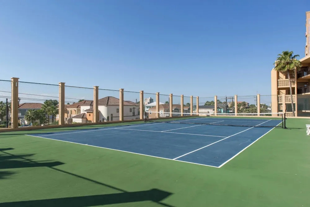 Suntide II Condominium 301