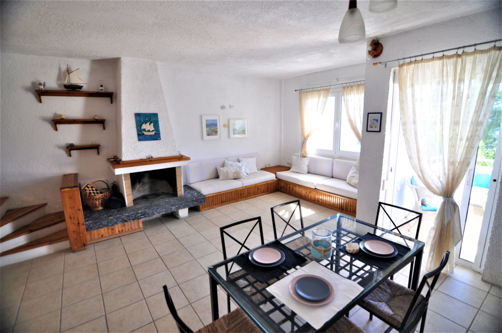 Zennova #15 Naftilos Family Summer House