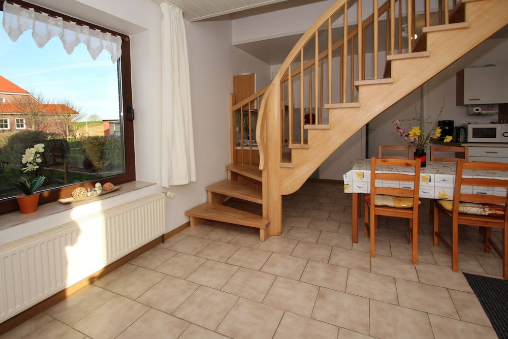 Geraeumige Ferienwohnungen mit Eigener Terrasse, Nessmersiel