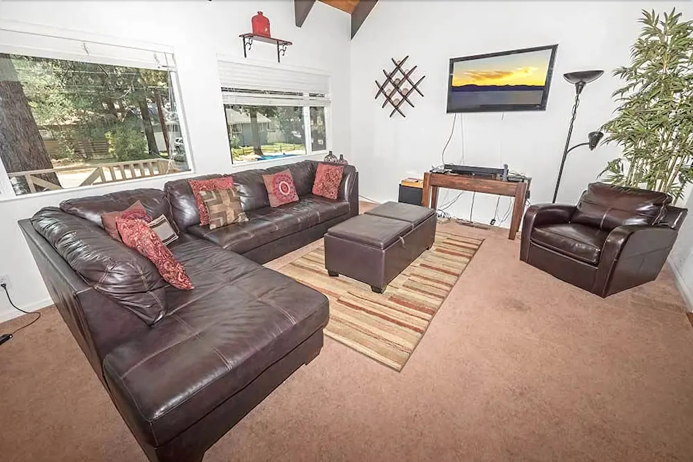 1519 Walkup 3 Bedroom Cabin