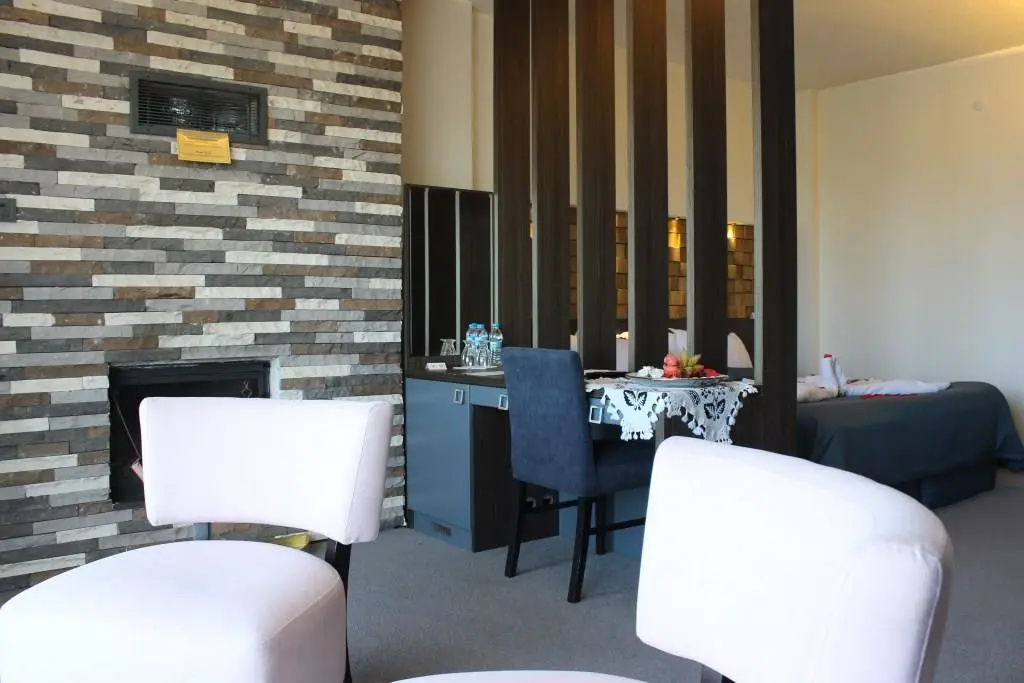 Amorium Hotel & Wooden Stone House