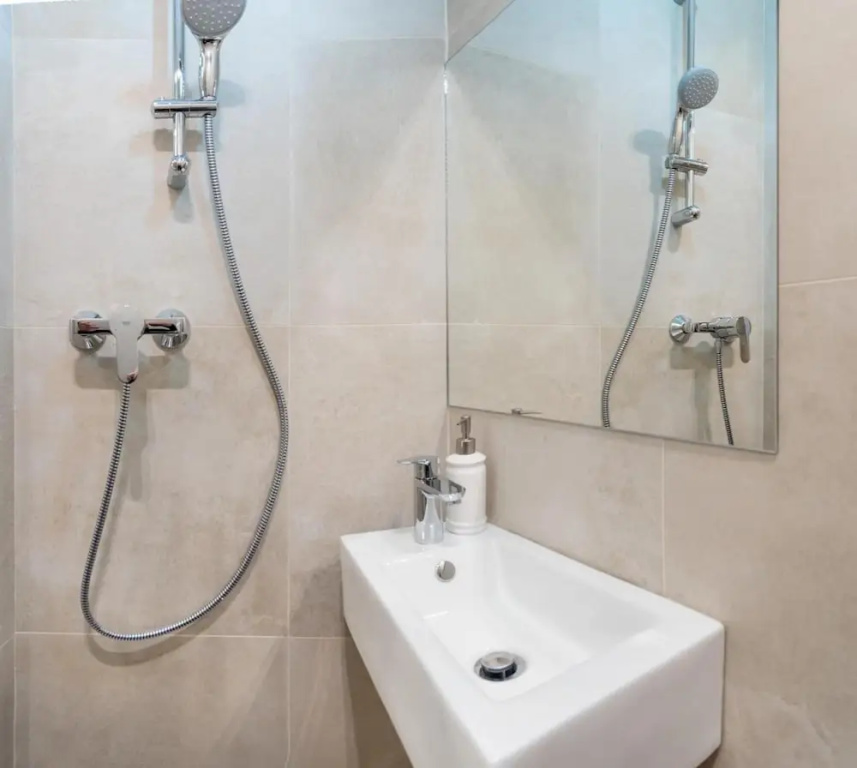 Jupiter Lux Rooms