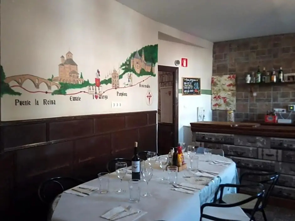 ALBERGUE CASA BAZTAN